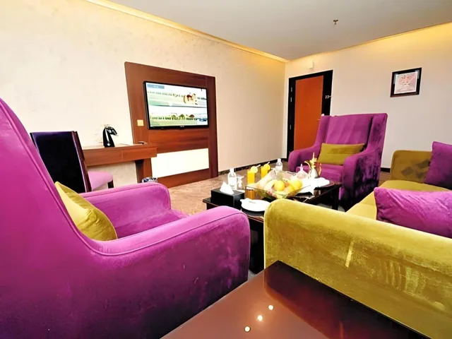 Diplomat, Suite, Queen Bed، فندق جولدن بوجاري كيان(Golden Bujari Kyan Hotel) 3/3