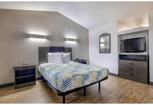 غرفة بسرير كوين لذوي الإعاقة، Studio6 Dallas, TX - North - Richardson 3/8