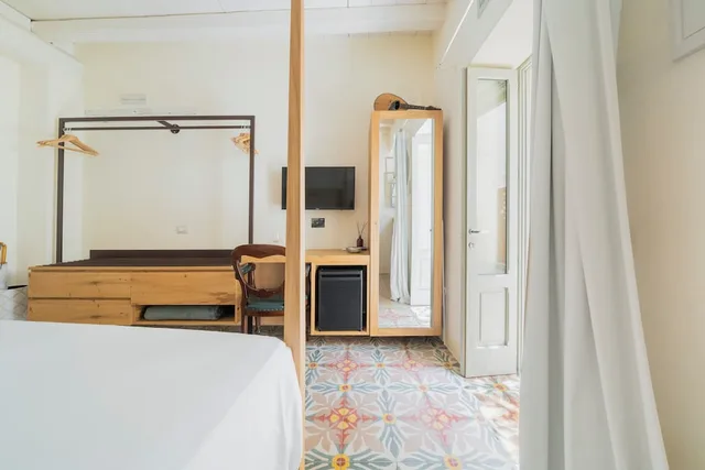 Basic, Double Bed, No Balcony, Ground Floor، Antico Mondo 10/10