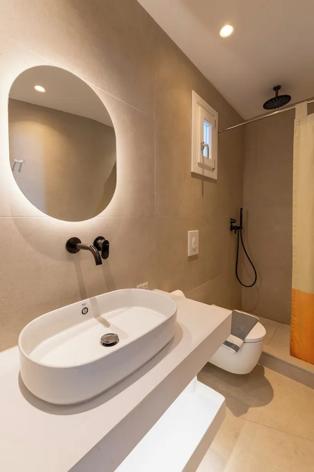 Room, Twin Beds, Courtyard View, KAMARI BEACH 6/7