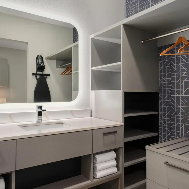 Efficiency, Suite, King Bed, Bathtub, Accessible، Homewood Suites by Hilton Coppell DFW Airport North 4/4