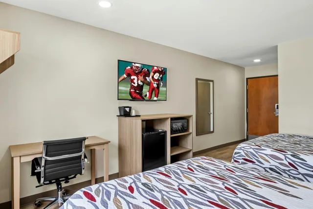غرفة ديلوكس بسريرين كوين لذوي الإعاقة، Regency Inn & Suites DFW 3/6