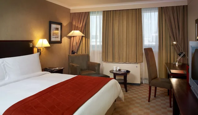 Superior, King Bed, Southern Sun O.R. Tambo International Airport 2/7