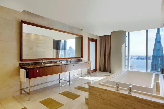 جناح ملكي بسرير كينج، Jw Marriott Marquis City Center 10/10