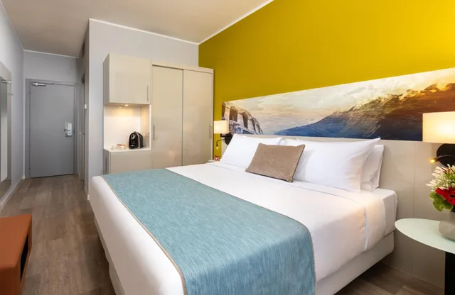غرفة سوبيريور بسرير مزدوج أو سريرين منفصلين، Leonardo Hotel Verona 4/7