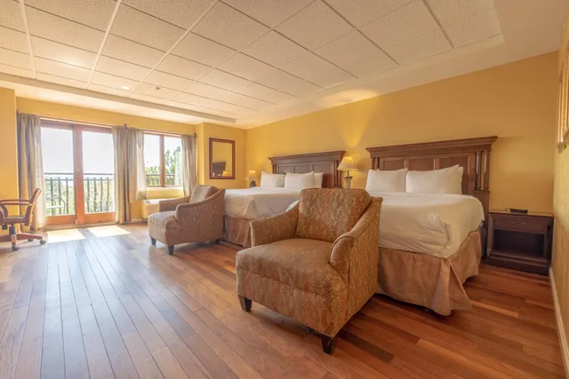 غرفة ديلوكس بسرير مزدوج بشرفة، Ocean Inn and Suites 5/7