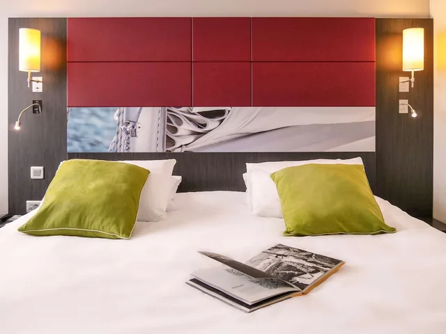 غرفة قياسية بسرير كينج، MERCURE HONFLEUR 6/8