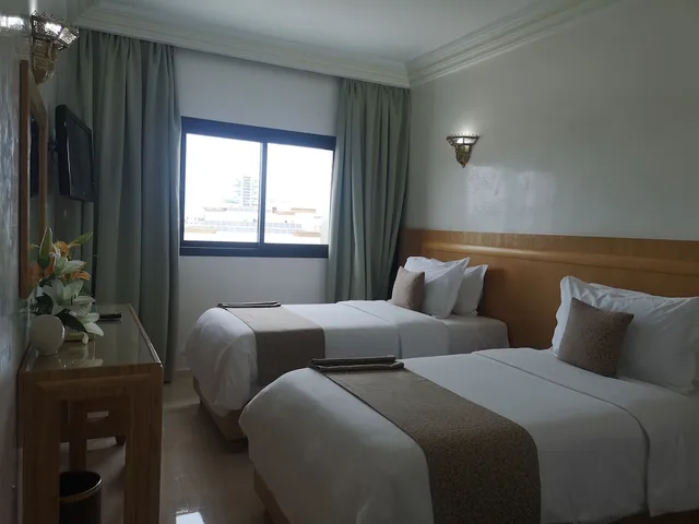 Standard, Twin Beds, MAJLISS 1/10