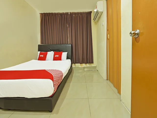 غرفة ديلوكس بسرير كوين، OYO 43933 Ferringhi Stay Iinn 2/5