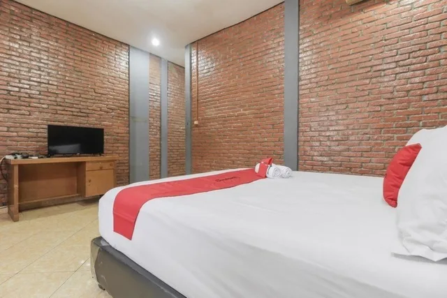 غرفة قياسية، Reddoorz Plus @ Ampera Raya 2/3