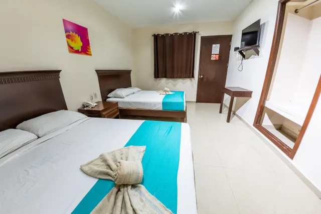 غرفة قياسية رباعية، HOTEL VILLAMAR 5/10