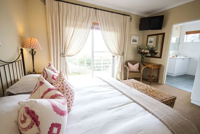 غرفة ديلوكس بسرير مزدوج، Headlands House Guest Lodge 2/5
