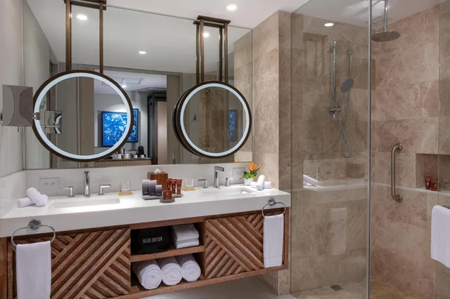 Family Suite, Multiple Beds, Ocean View، Conrad Punta De Mita 7/7