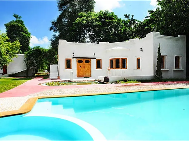غرفة ثلاثية، Scenic Riverside Resort 2/2