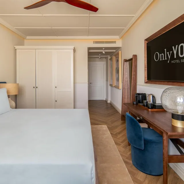 غرفة ديلوكس بسرير كينج، Only YOU Hotel Sevilla 5/7