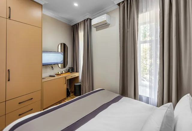 غرفة قياسية بسرير كوين، Hillside City Center Hotel 10/10