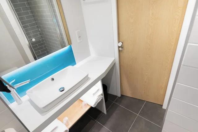 Standard, Queen Bed, Middle Floor، HOLIDAY INN EXPRESS ARRAS 5/10