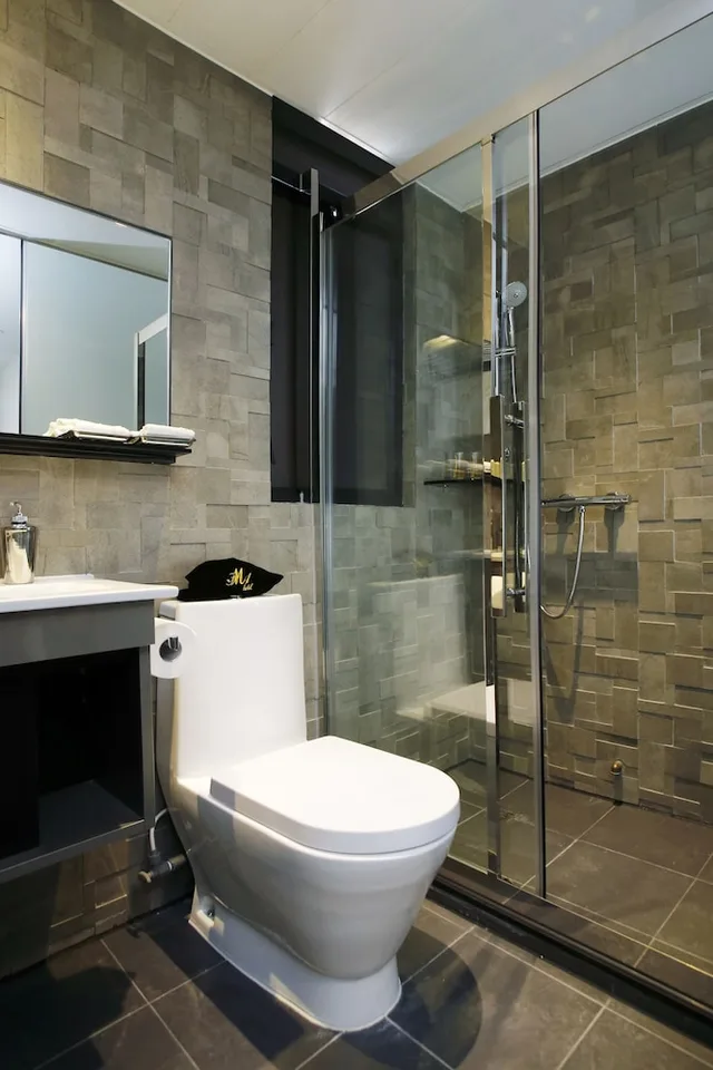 Executive, Sofa, M1 HOTEL NORTH POINT 6/6