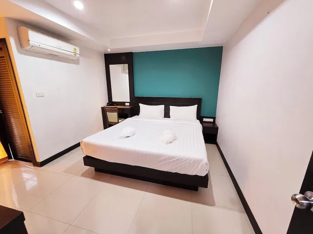 غرفة قياسية بسرير كوين، La Casa Patong 9/10