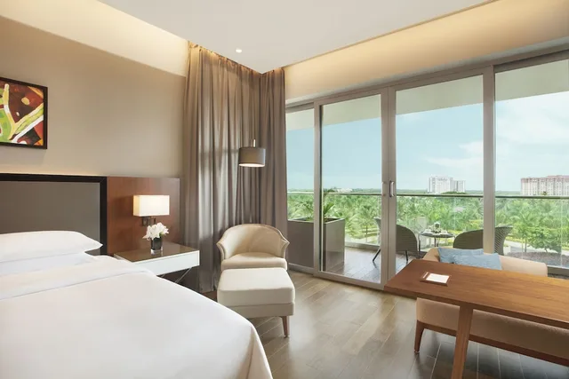 غرفة كلوب بسريرين منفصلين بشرفة، GRAND HYATT KOCHI BOLGATTY 6/10