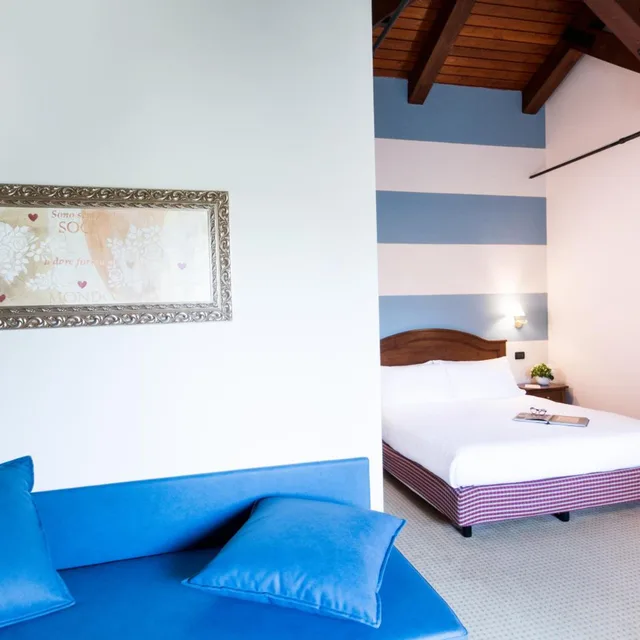 جناح جونيور، Relais Santo Stefano 5/9