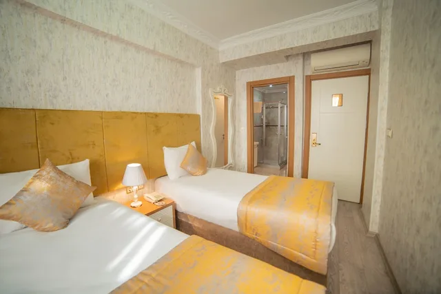 غرفة سوبيريور بسرير مزدوج أو سريرين منفصلين، MIRAN HOTEL 1/6