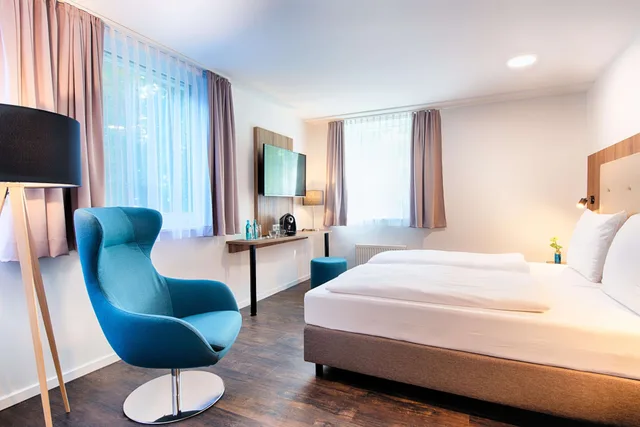 غرفة ديلوكس بسرير مزدوج، ACHAT Hotel Stuttgart Zuffenhausen 5/10