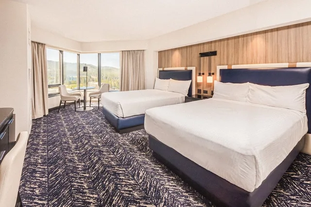 Romulus, 2 Queen Beds, with View، Caesars Republic Lake Tahoe 3/10