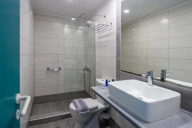 غرفة رباعية، Aegeon Hotel 10/10