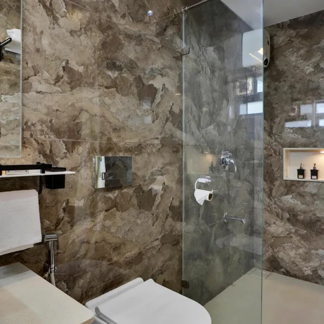 فيلا بإطلالة على الحديقة، Goverdhan Greens Resort Dwarka 6/7