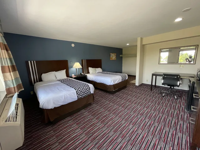 غرفة قياسية بسريرين مزدوجين للمدخنين، Econo Lodge Inn & Suites Enid South 10/10