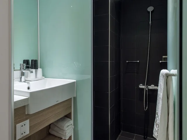 غرفة تنفيذية ثلاثية بسرير مزدوج وسرير فردي، Hotel Relax Ii 4/5