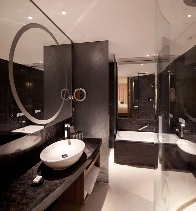 غرفة كلوب بسريرين كينج بإطلالة على المدينة مع دخول صالة النادي، Hotel ICON 2/3