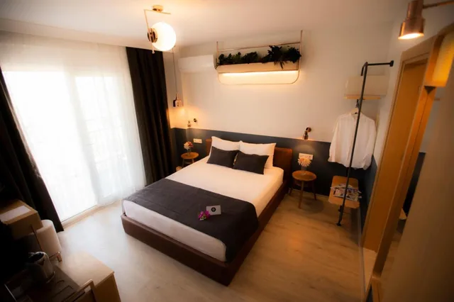 غرفة ديلوكس بسرير مزدوج بشرفة، Urla 1867 Hotel 4/8