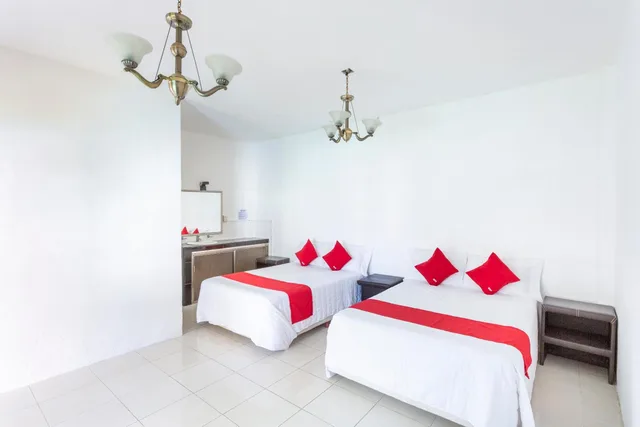 غرفة قياسية بسريرين، OYO Hotel Rio 4/6