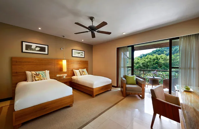 2 Bedroom Bayview Suite، The Taaras Beach and Spa Resort 10/10