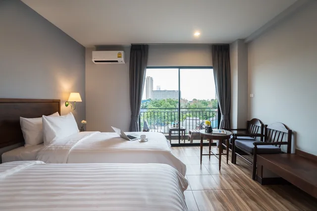 غرفة سوبيريور بإطلالة على المسبح، Savotel 1/8