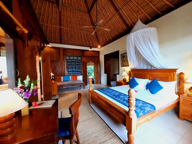 Grand, Deluxe, Garden View, ALAM INDAH 3/7