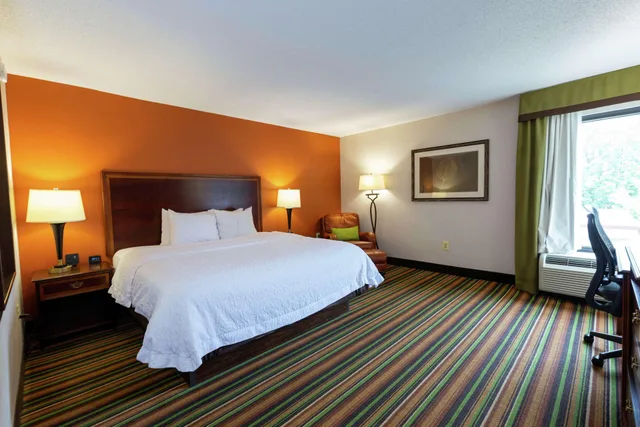 جناح بسرير كينج، Hampton Inn Hanes Mall Winston-Salem 2/5