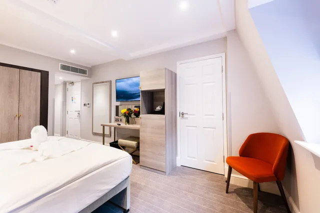 غرفة مزدوجة، Byron Hotel 5/9