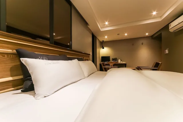 Vip, Double Bed، Cherish Hotel 4/5