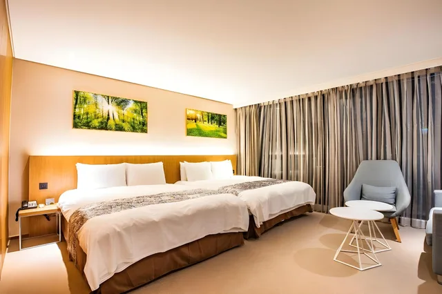 Superior, Family, No Parking، Mega Hotel Chiayi (ex. Hotel Discover) 1/1