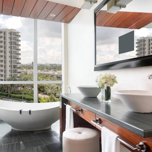 2 Bedrooms, Suite, King Bed, 2 Queen Beds, Coastline View، Ritz Carlton Bal Harbour 3/3