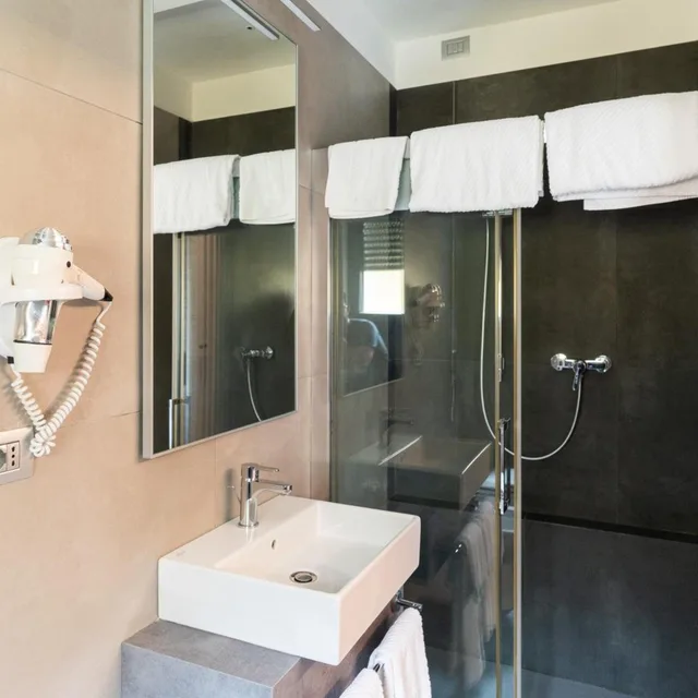 غرفة بسريرين منفصلين، Hotel Garda 5/9