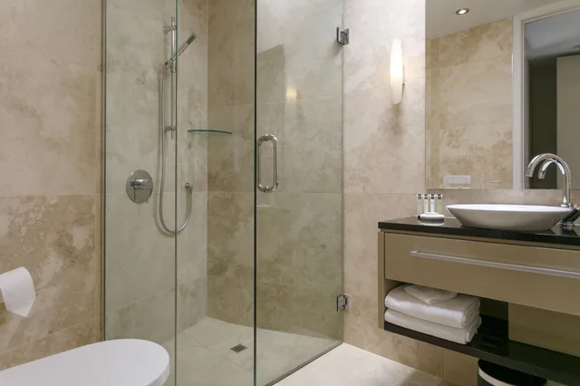 3 Bedrooms, Luxury, Apartment, Lake Side, Lake View، The Reef Resort 7/10