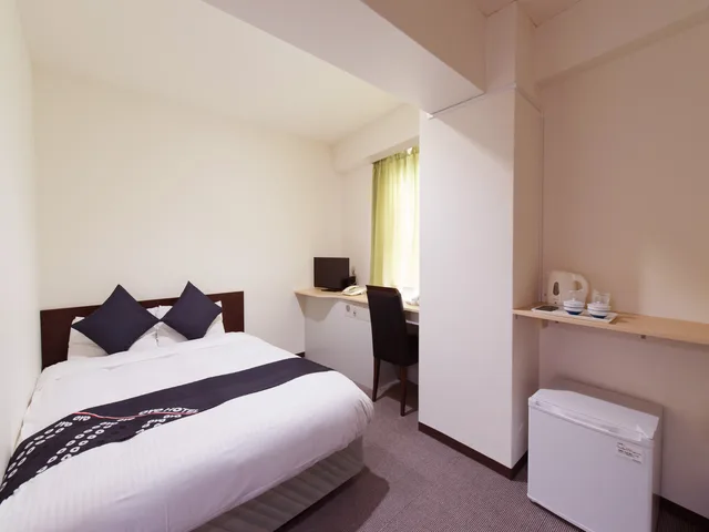 غرفة قياسية بسرير مزدوج، Tabist Sasebo Palace Hotel 1/4