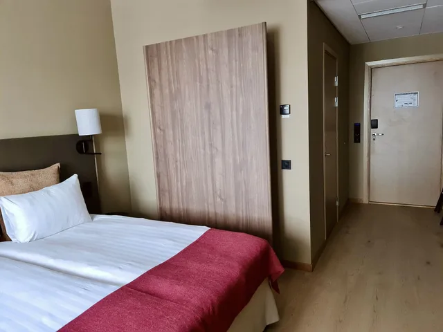 غرفة قياسية بسريرين منفصلين مع أريكة، Home Hotel Mektagonen 2/10