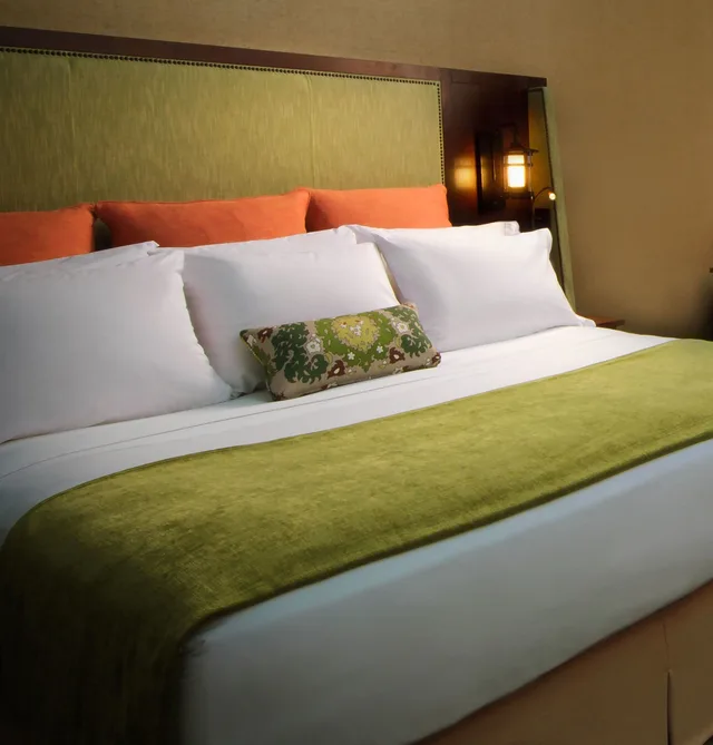 Club, Premium, King Bed, Adult Only، The Omni Grove Park Inn 1/6