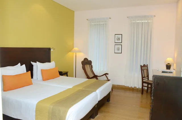Courtyard, Twin Beds، O Hotel Goa, Candolim Beach 1/2