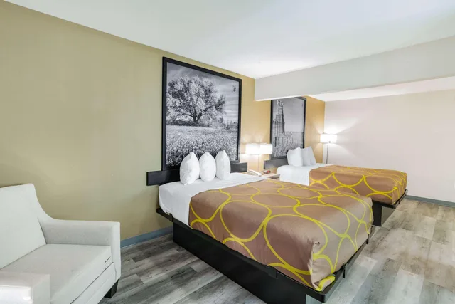 غرفة رباعية لذوي الإعاقة، Super 8 By Wyndham Amarillo West 1/1